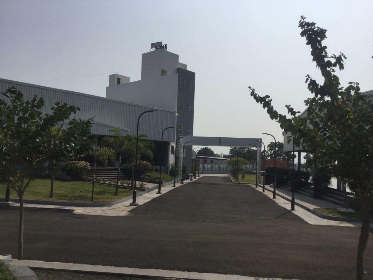 Sai Krupa Lawn And Regency, Buldhana 외부 사진